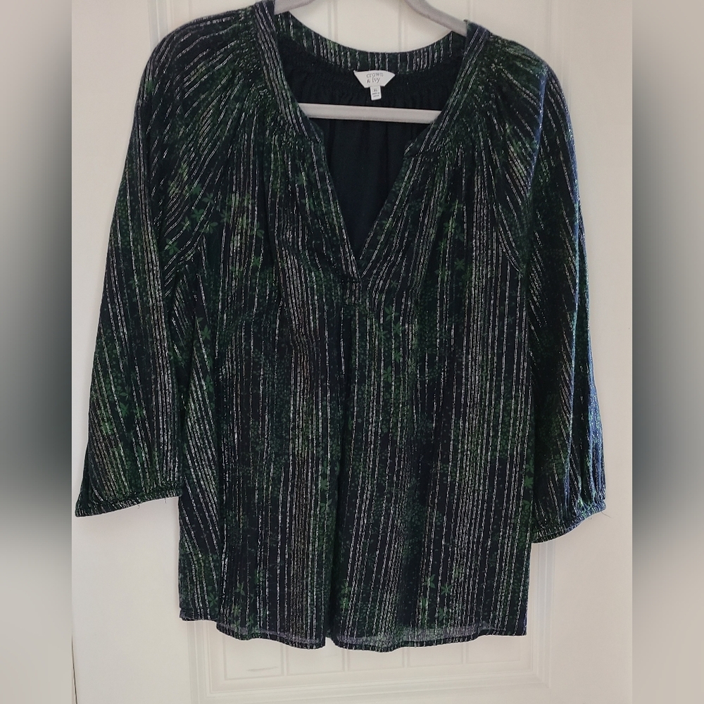 Crown & Ivy Sparkle Green and Blue Pullover Blouse